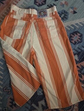 Jou Jou Classic Vintage Highwaisted Striped Long Shorts